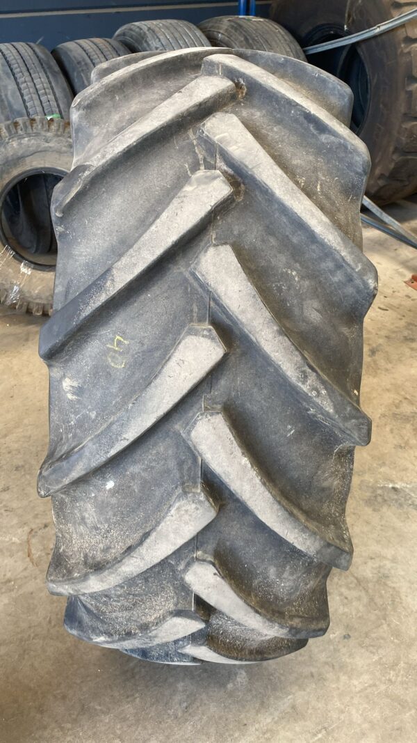 CONTINENTAL 500/70R24 - Imagen 2