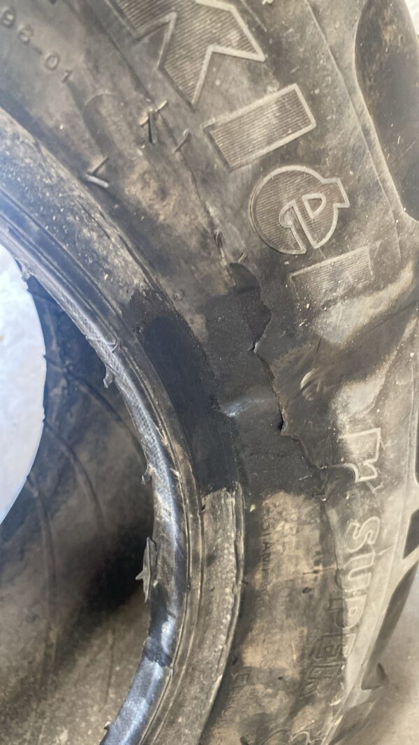 KLEBER 280/70R16 - Imagen 3