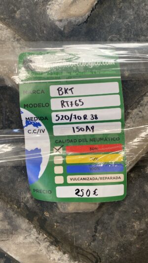 BKT 520/70R38