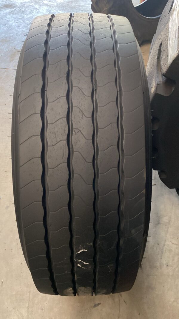 PHAROS 385/65R22.5 - Imagen 2