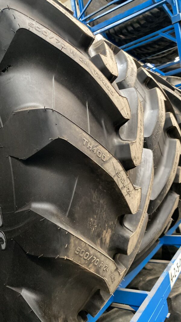 TRELLEBORG 500/70R24 - Imagen 6