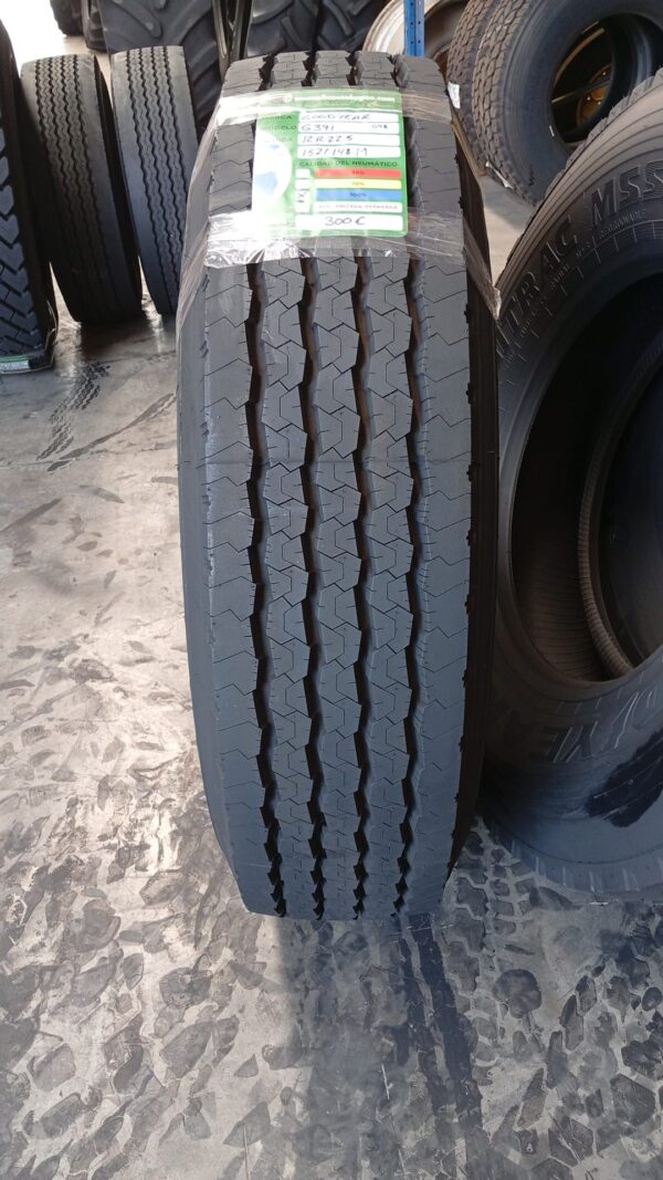 GOODYEAR 12R22.5 - Imagen 2