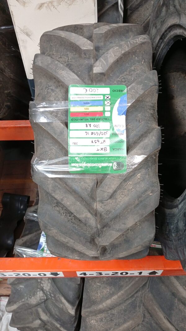 BKT 320/65R16 - Imagen 2