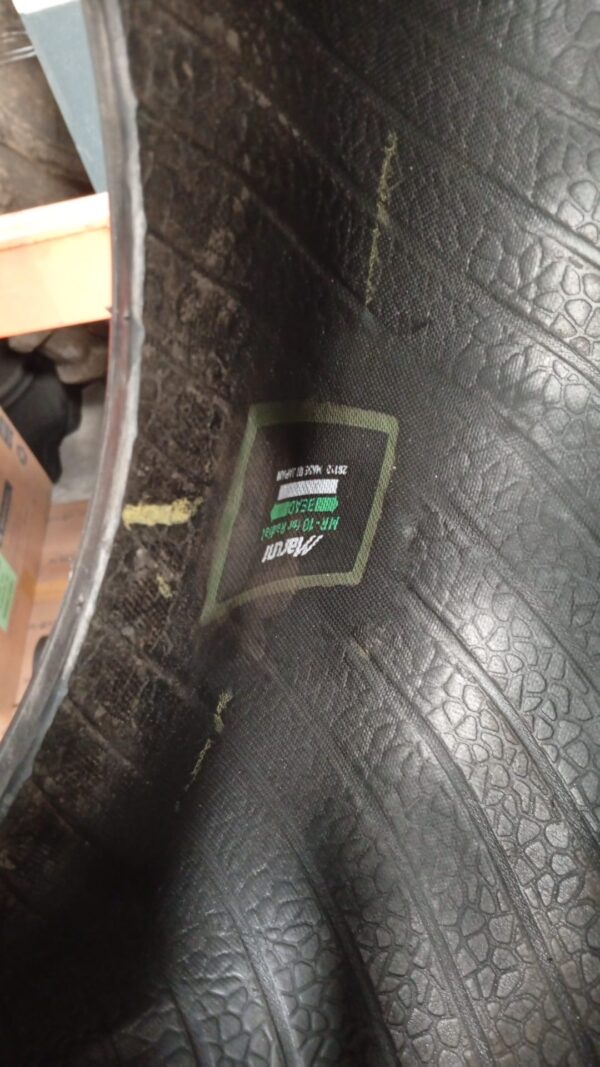 BKT 320/65R16 - Imagen 3