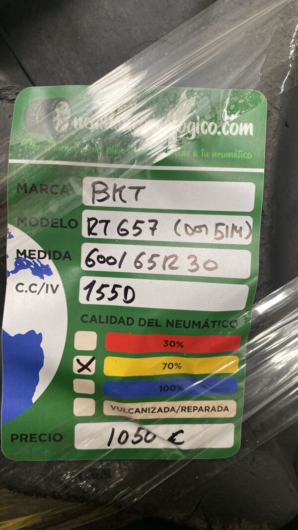BKT 600/65R30