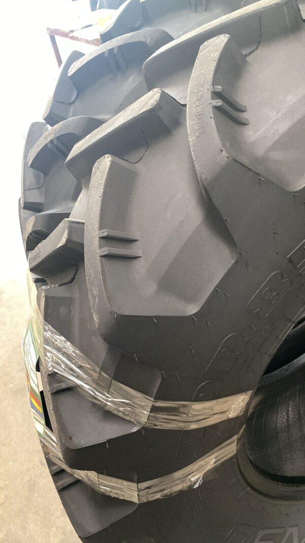 ASCENSO 380/85R24 - Imagen 3