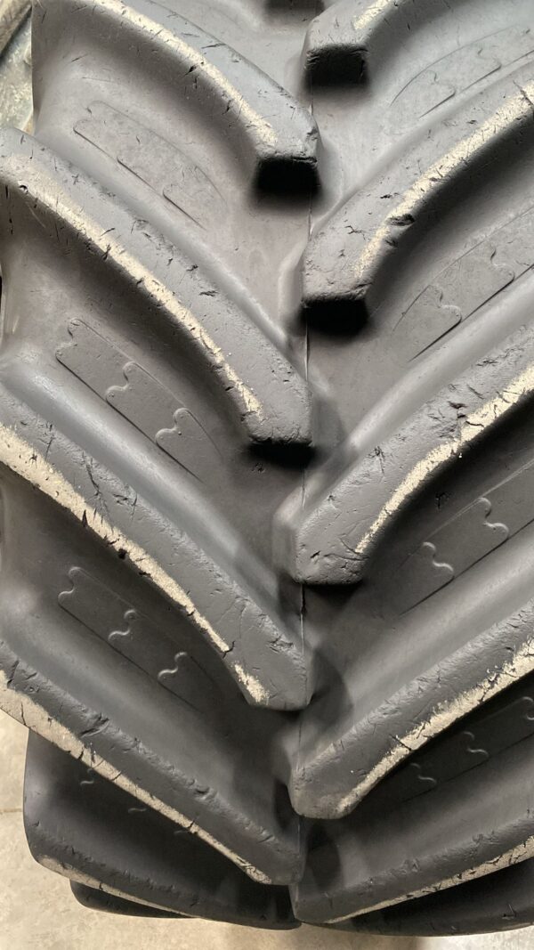 BKT 600/65R30 - Imagen 5