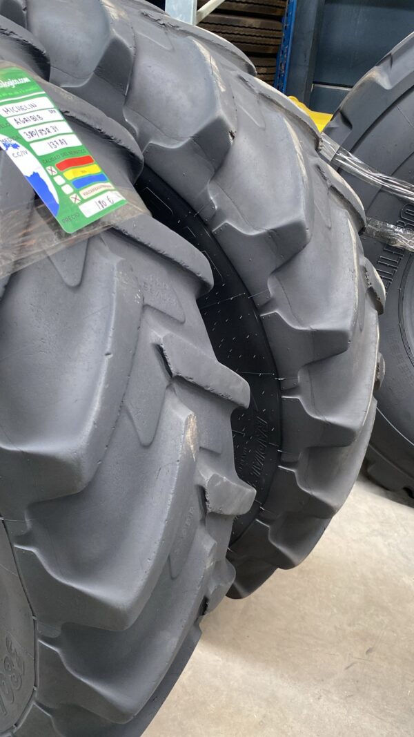 MICHELIN 380/85R34 - Imagen 3