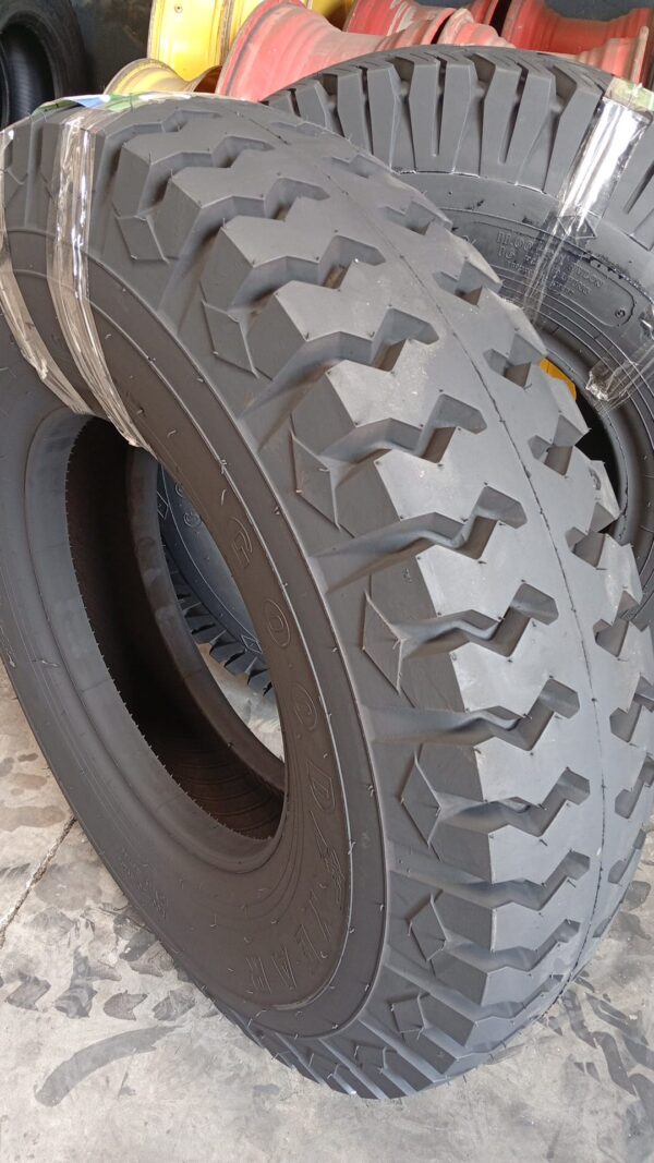 GOODYEAR 11.00R20 - Imagen 3