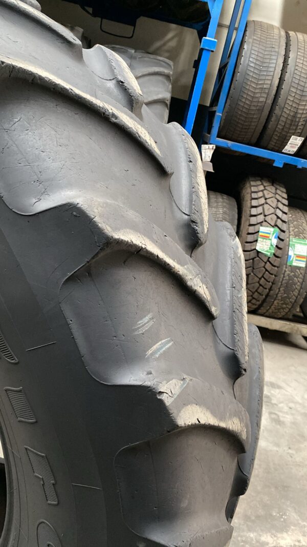 FIRESTONE 520/70R38 - Imagen 3
