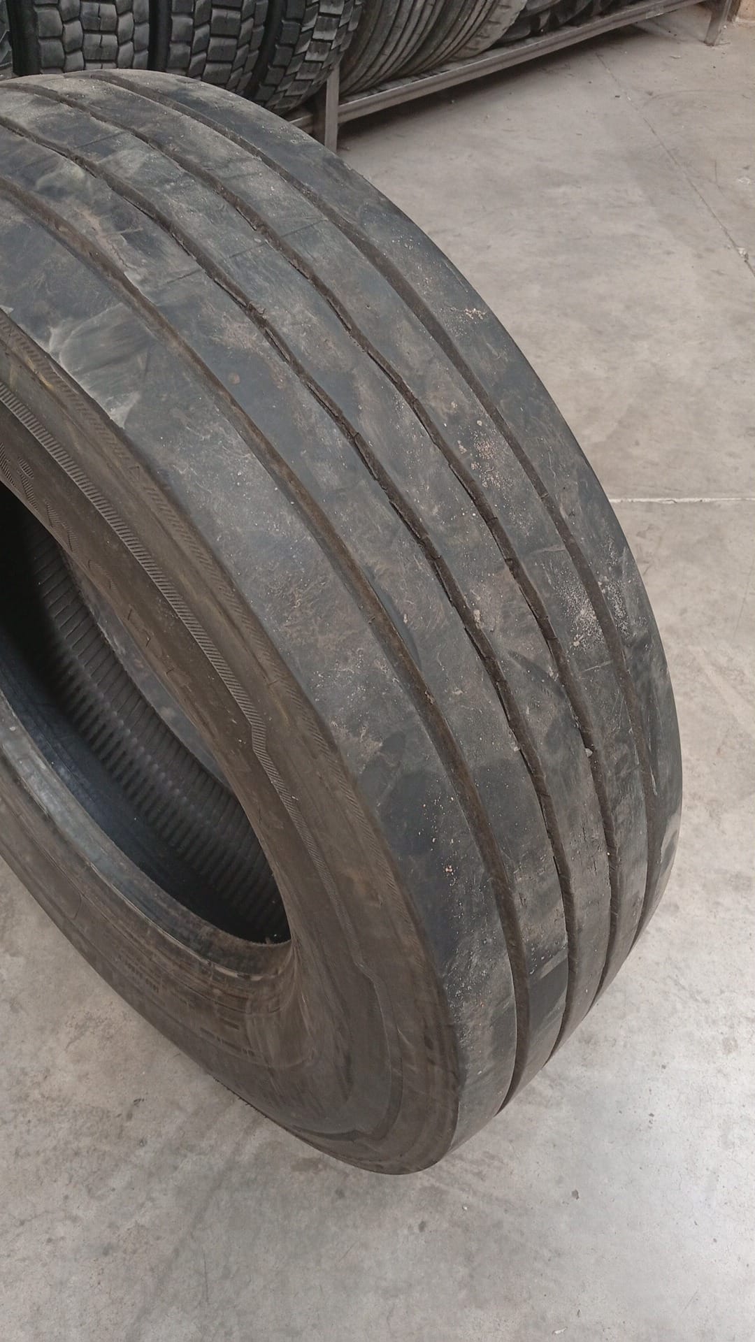 CONTINENTAL 265/70R19.5 - Imagen 3