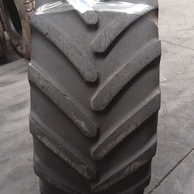 MICHELIN 540/65R28