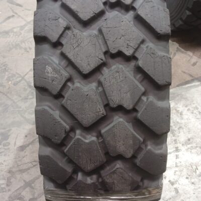 MICHELIN 335/80R20