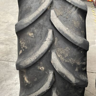 VREDESTEIN 420/70R28