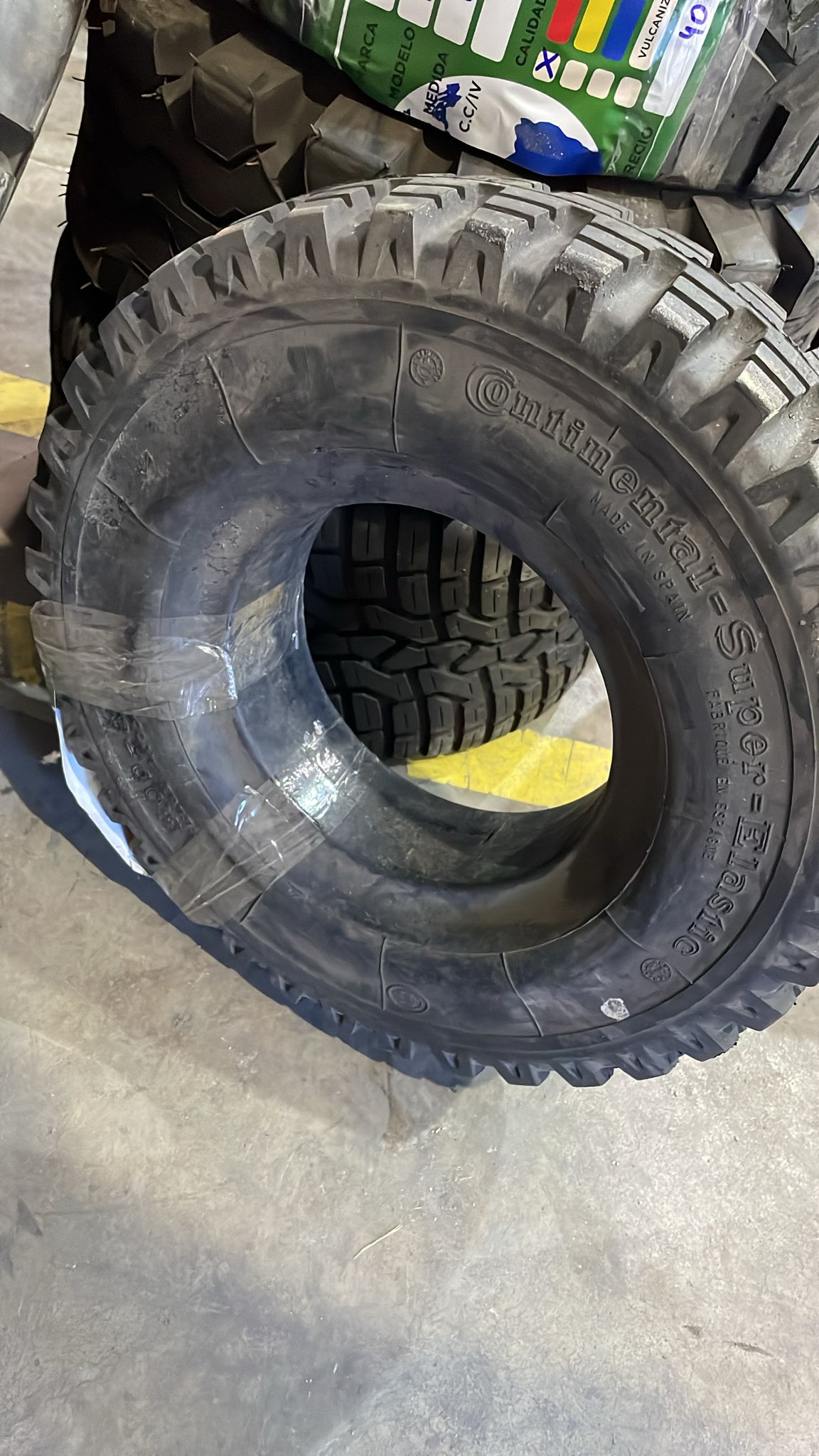 CONTINENTAL 5.00-8 MACIZA - Imagen 3