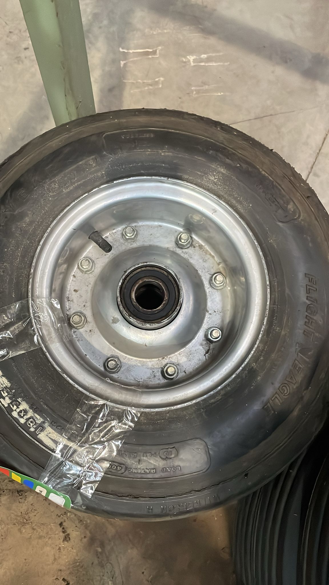 GOODYEAR 18X5.5 - AVION - Imagen 3