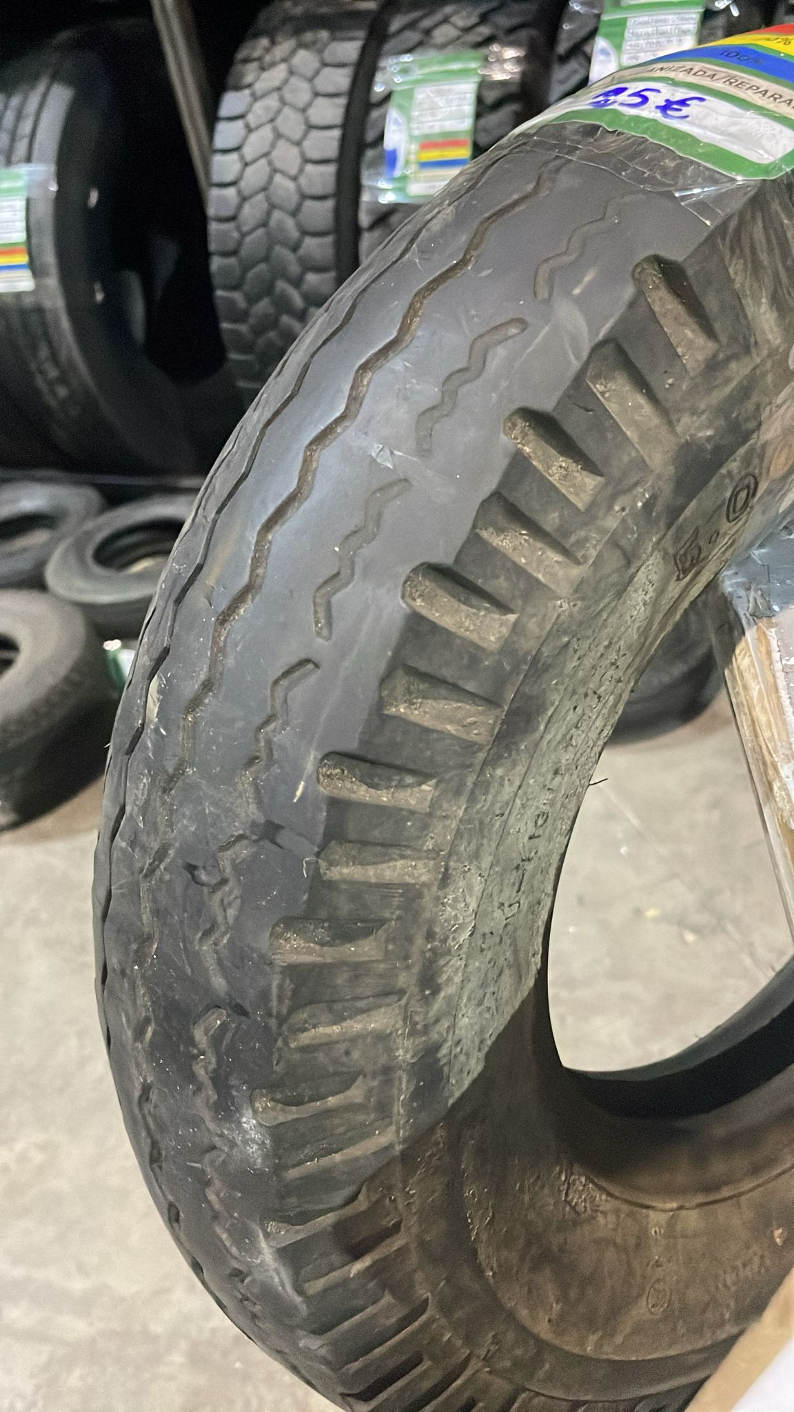 KENDA 5.00-10 - Imagen 3