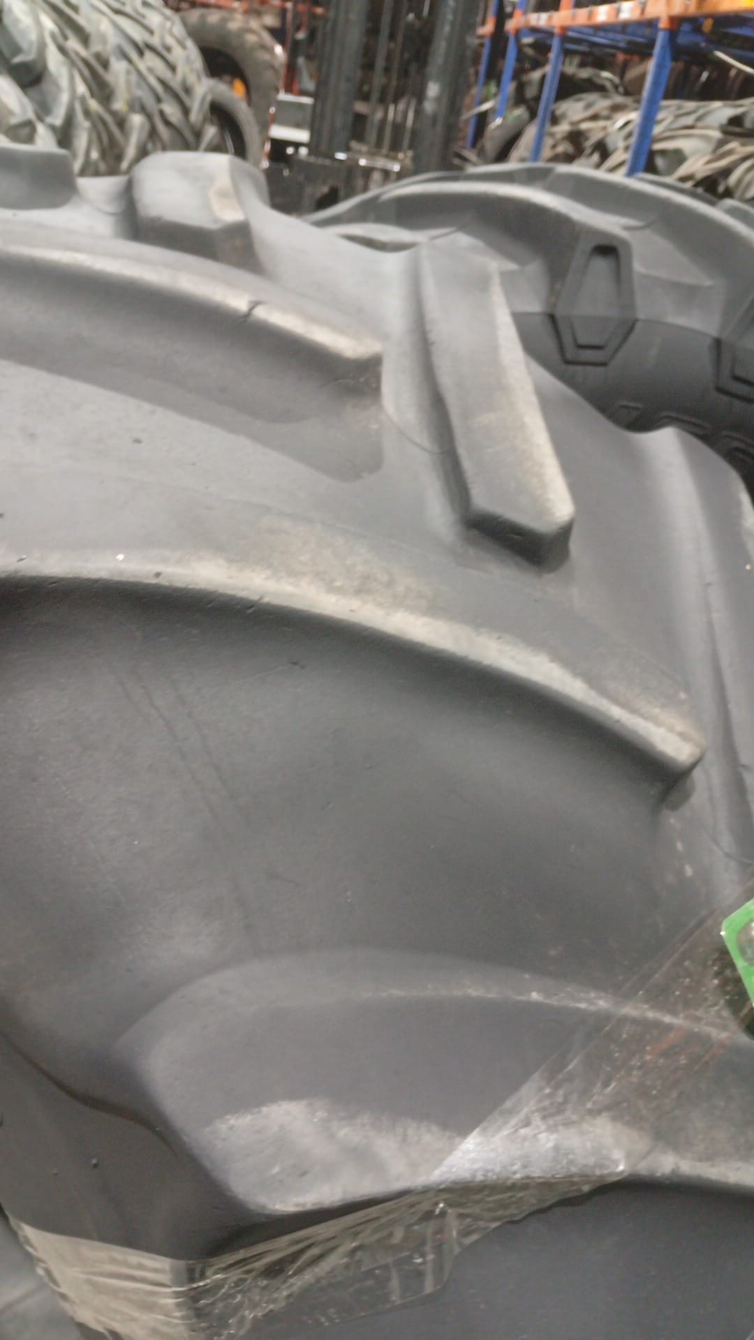 MITAS 650/65R38 - Imagen 3