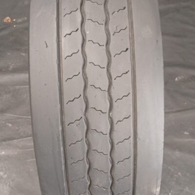 CONTINENTAL 305/70R19.5