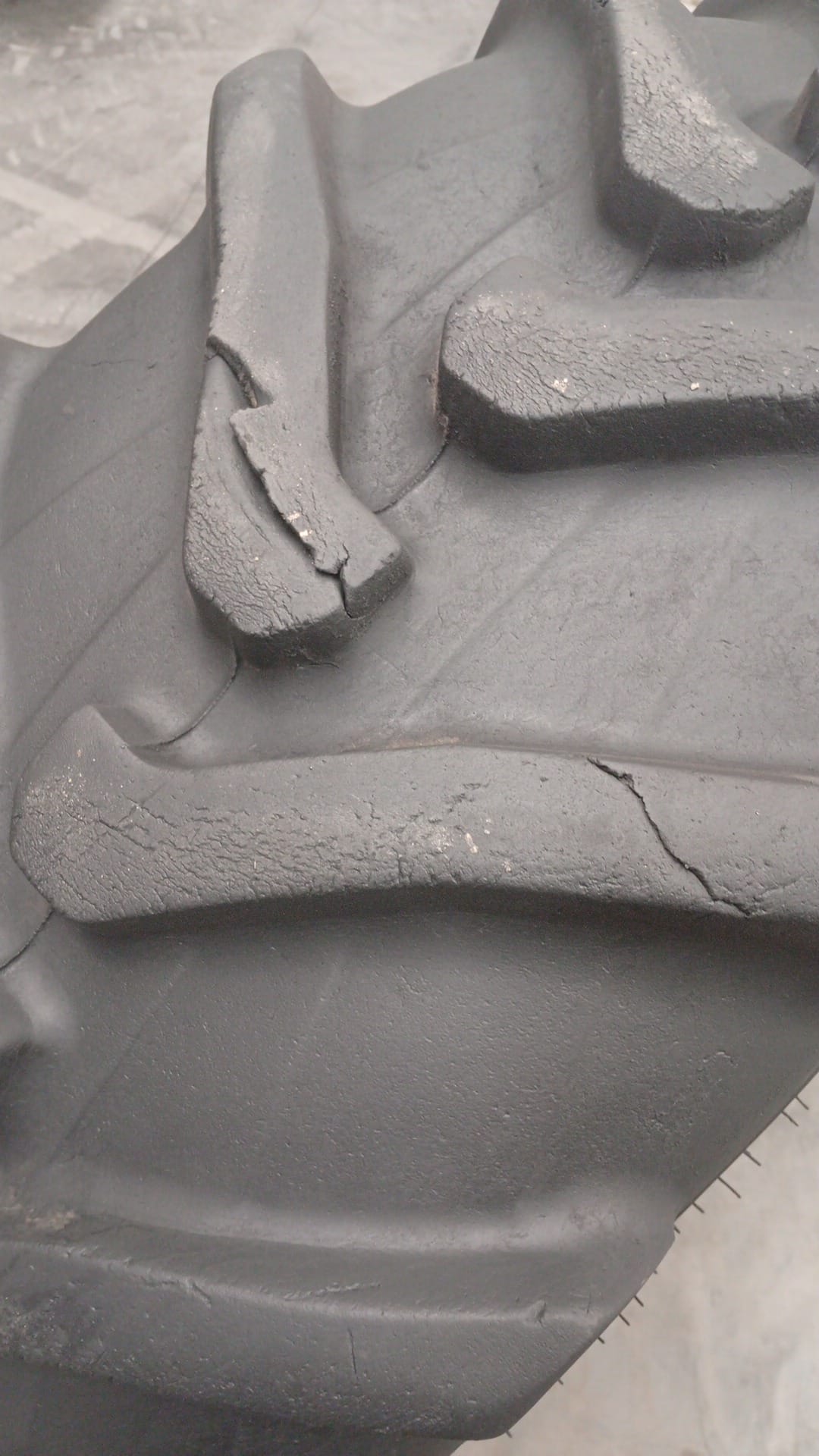 TRELLEBORG 460/70R24 - Imagen 4