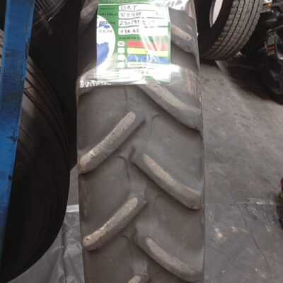 BKT 230/95R36