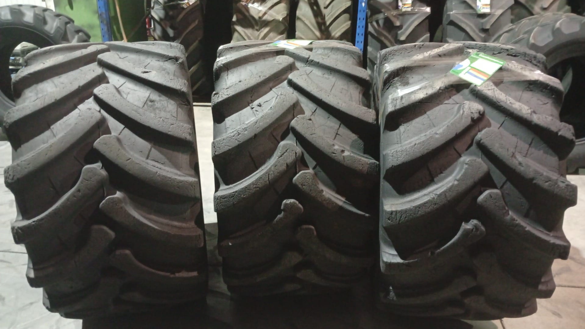 TRELLEBORG 710/45-26.5 - Imagen 2