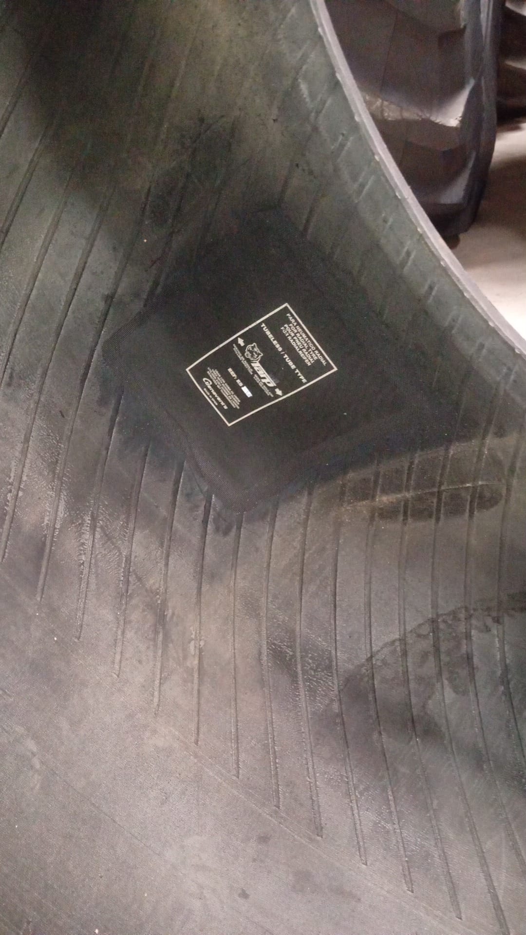 MITAS 650/65R38 - Imagen 4