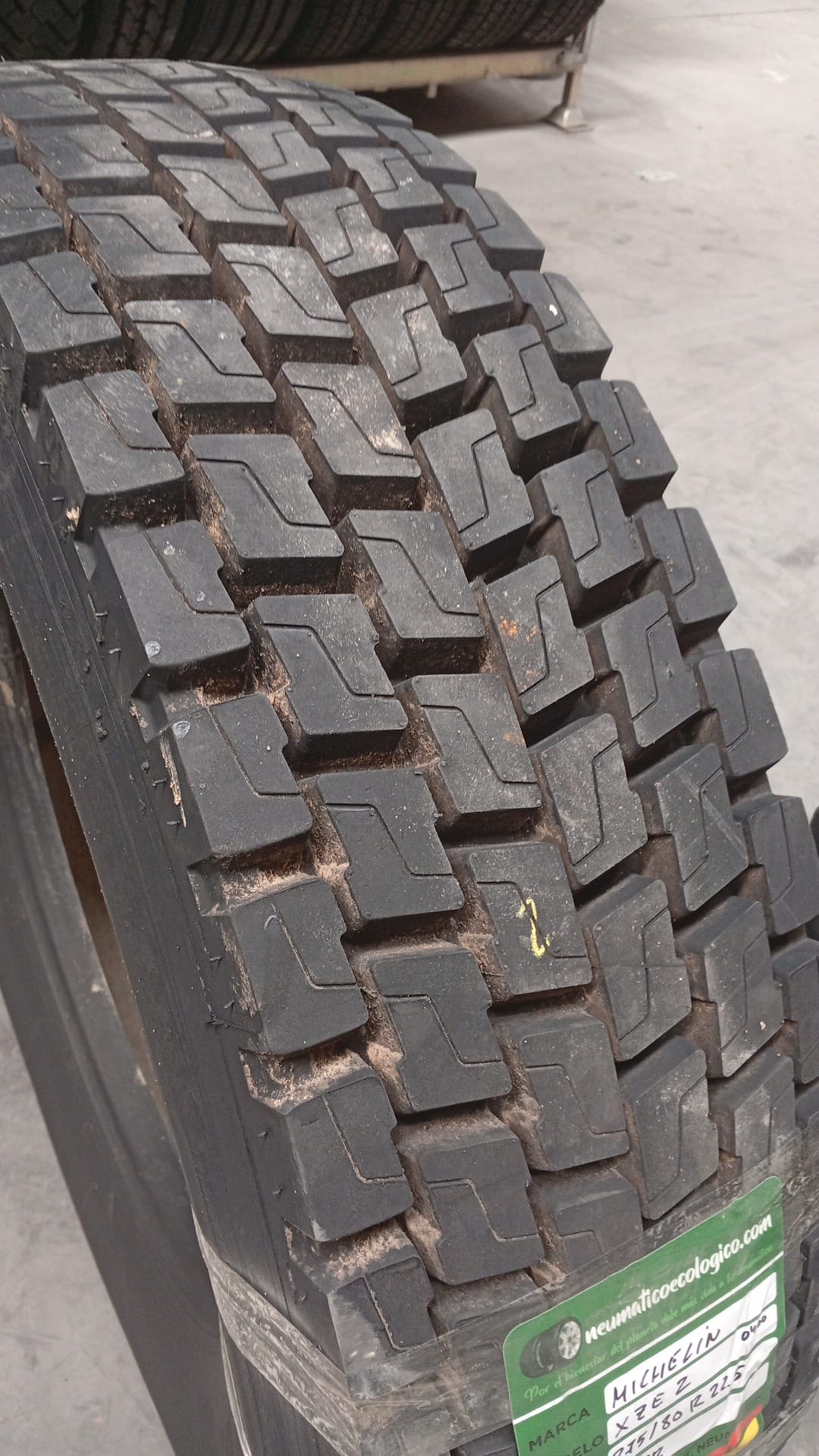 MICHELIN 275/80R22.5 - Imagen 3