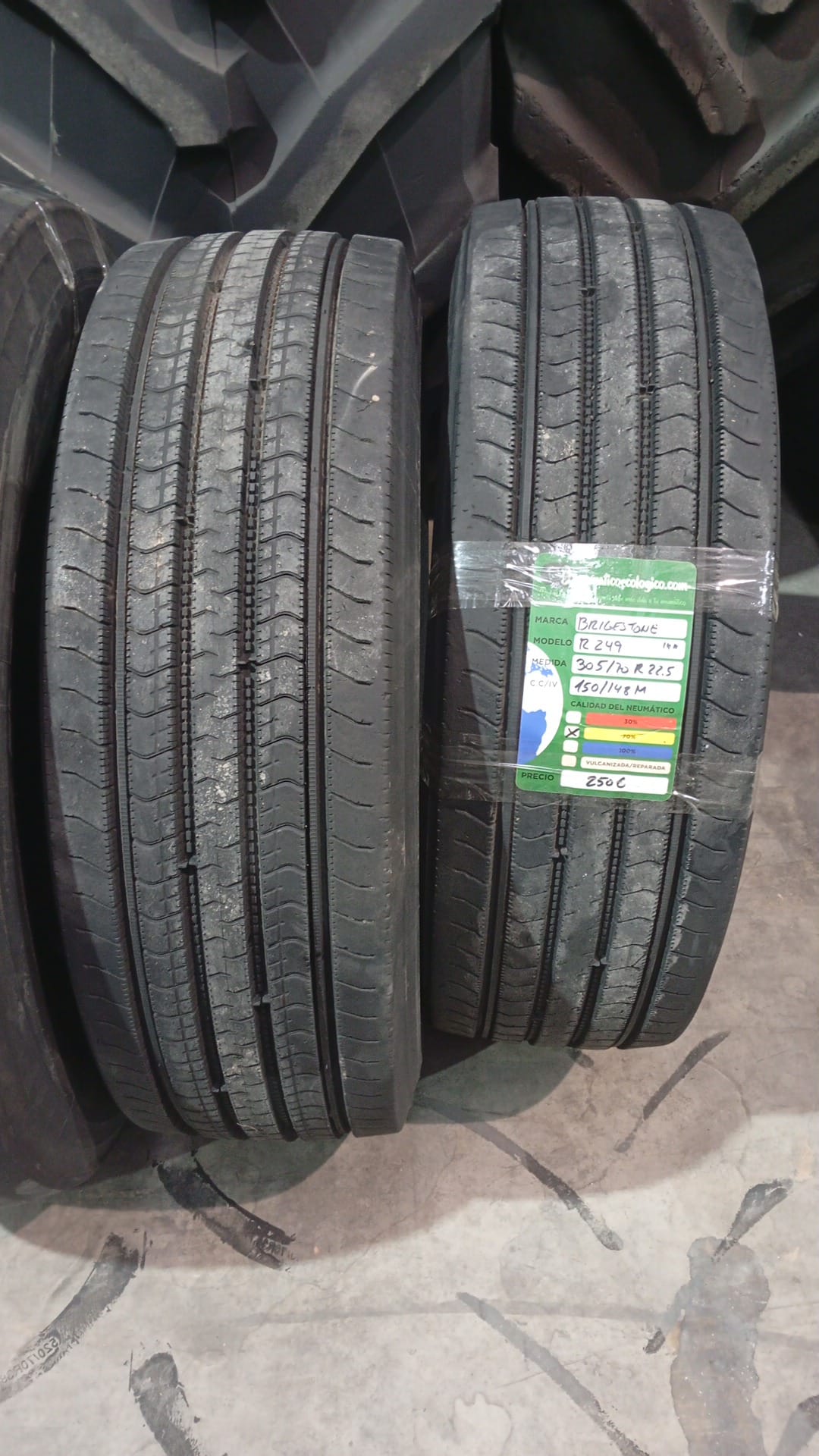 BRIDGESTONE 305/70R22.5 - Imagen 2