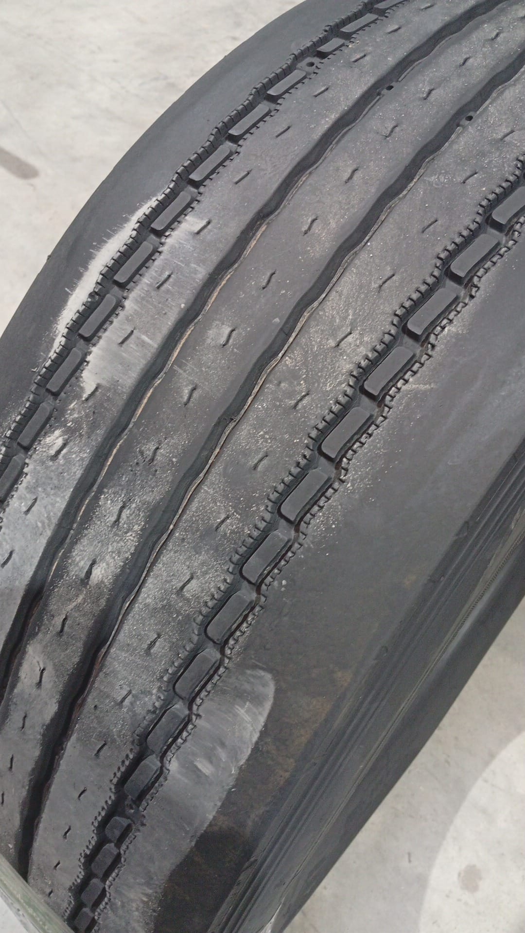 MICHELIN 315/70R22.5 - Imagen 3