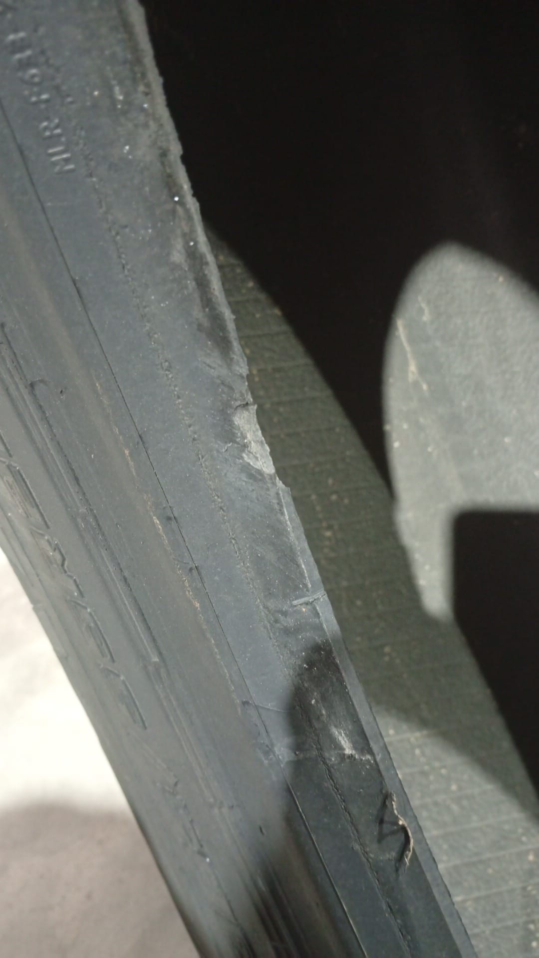 GOODYEAR 385/55R22.5 - Imagen 3