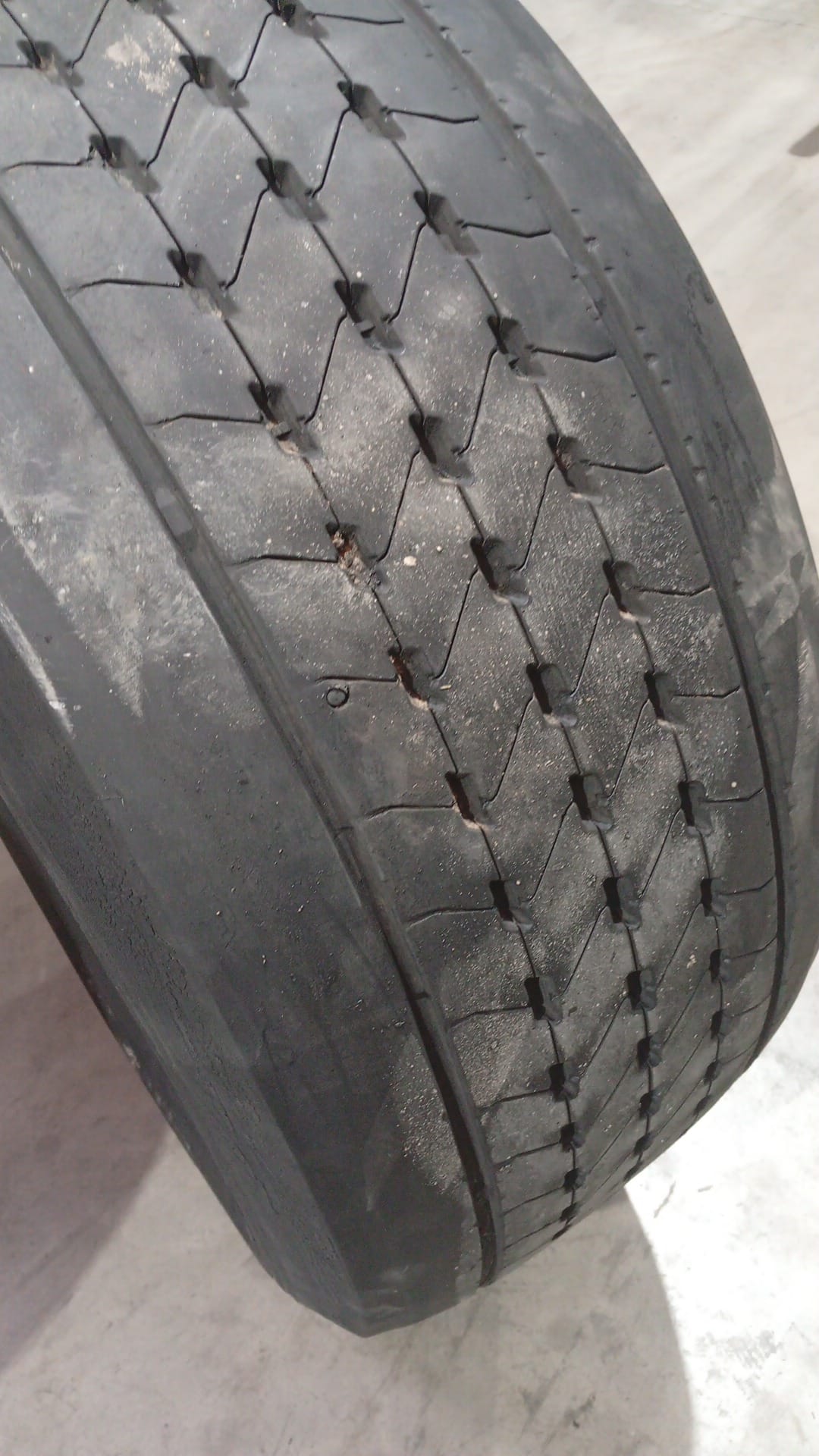 GOODYEAR 385/55R22.5 - Imagen 5