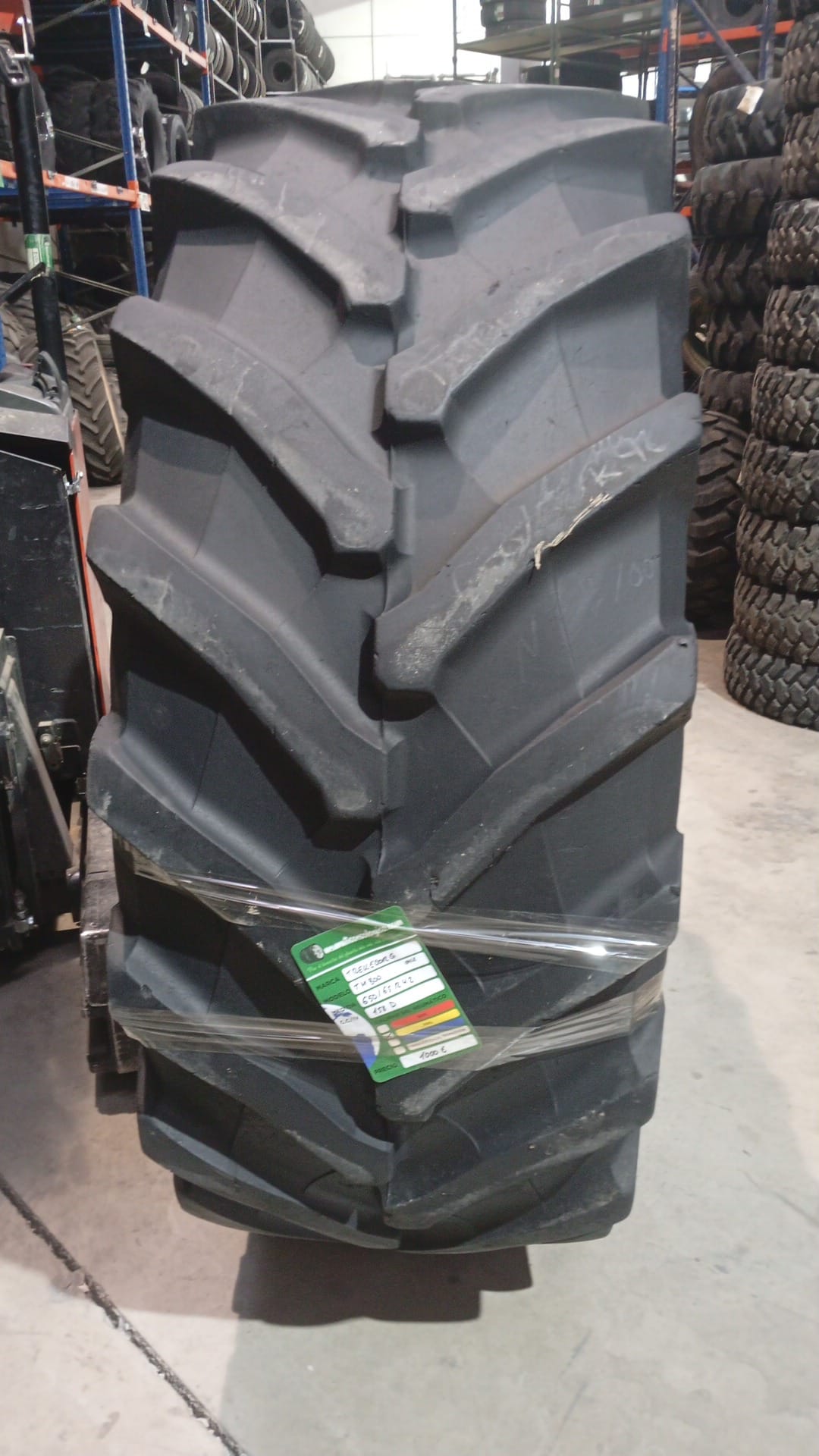 TRELLEBORG 650/65R42 - Imagen 2
