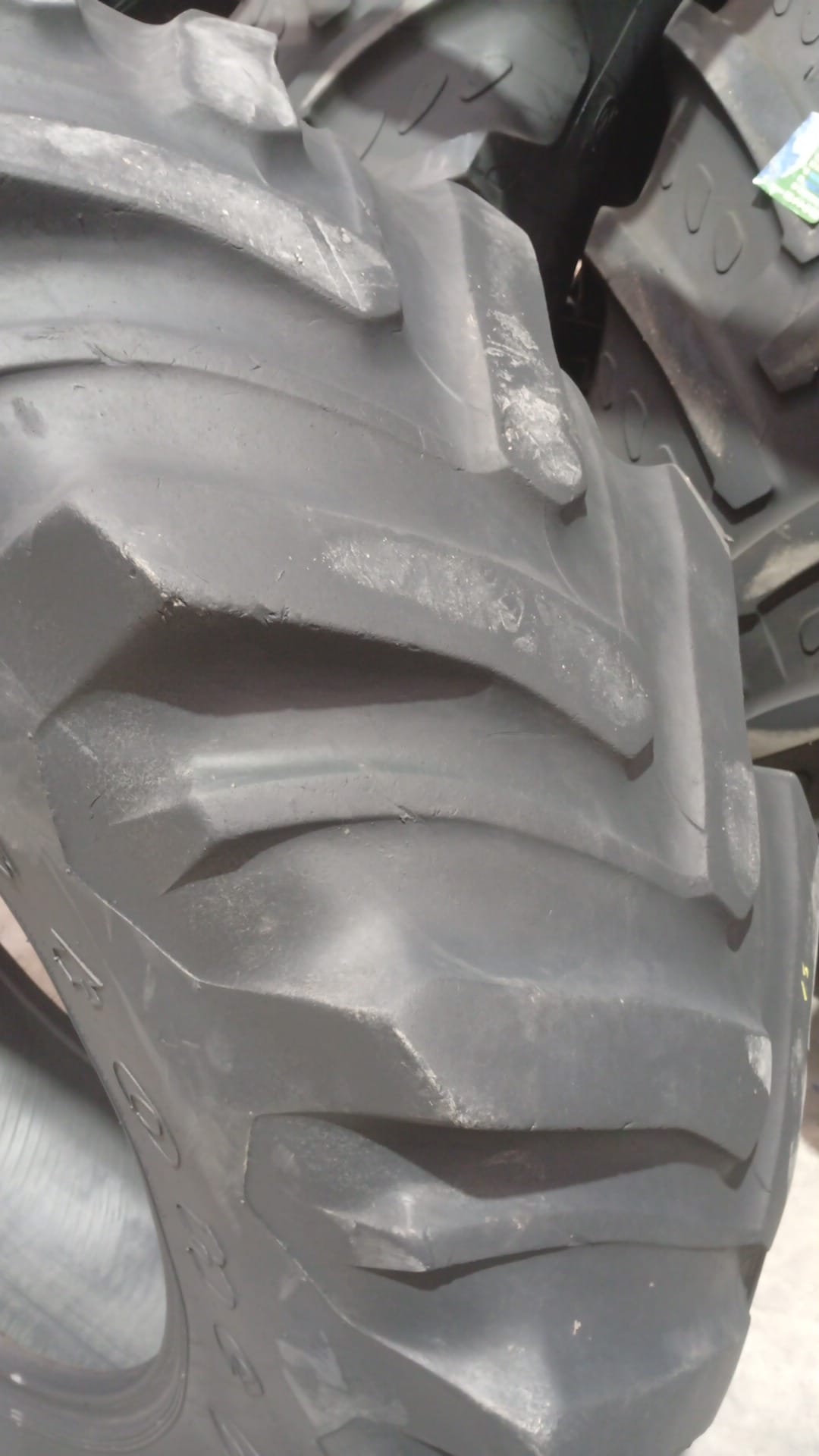 FIRESTONE 18.4R34 - Imagen 3