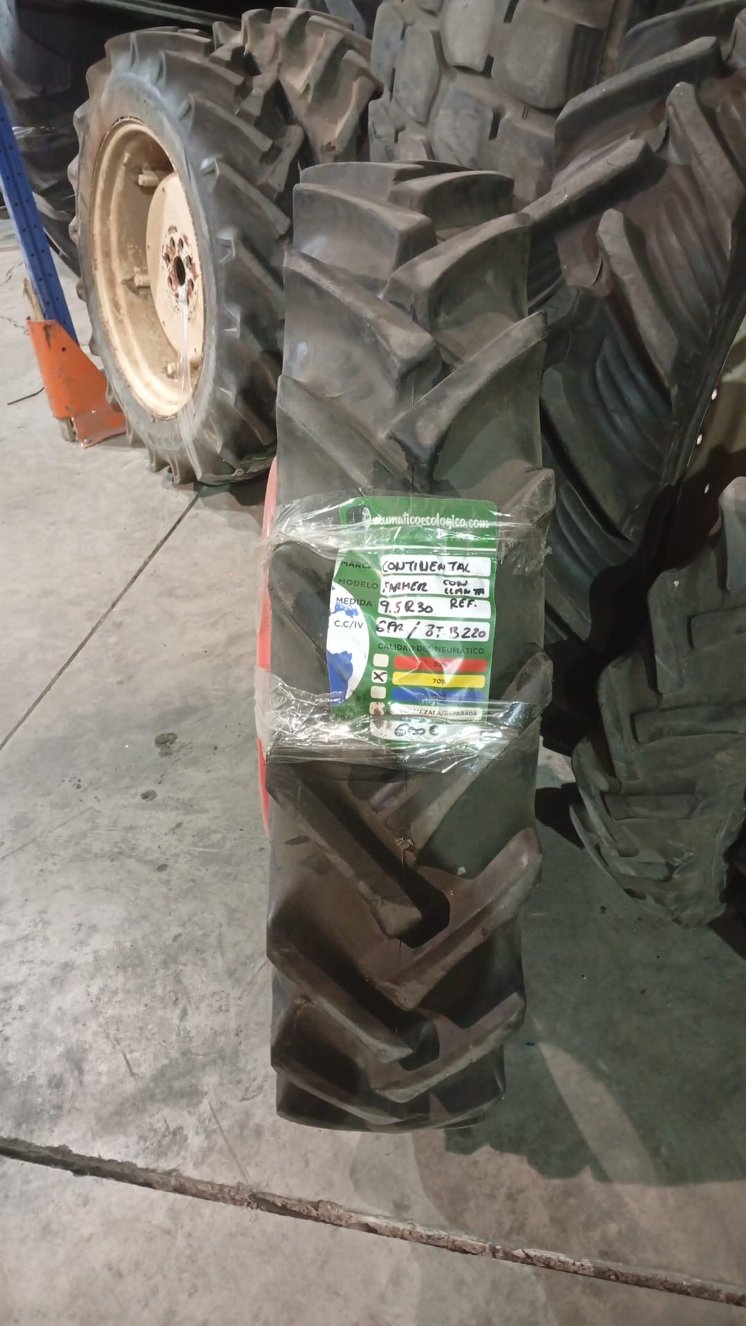 CONTINENTAL 9.5R30 - Imagen 2