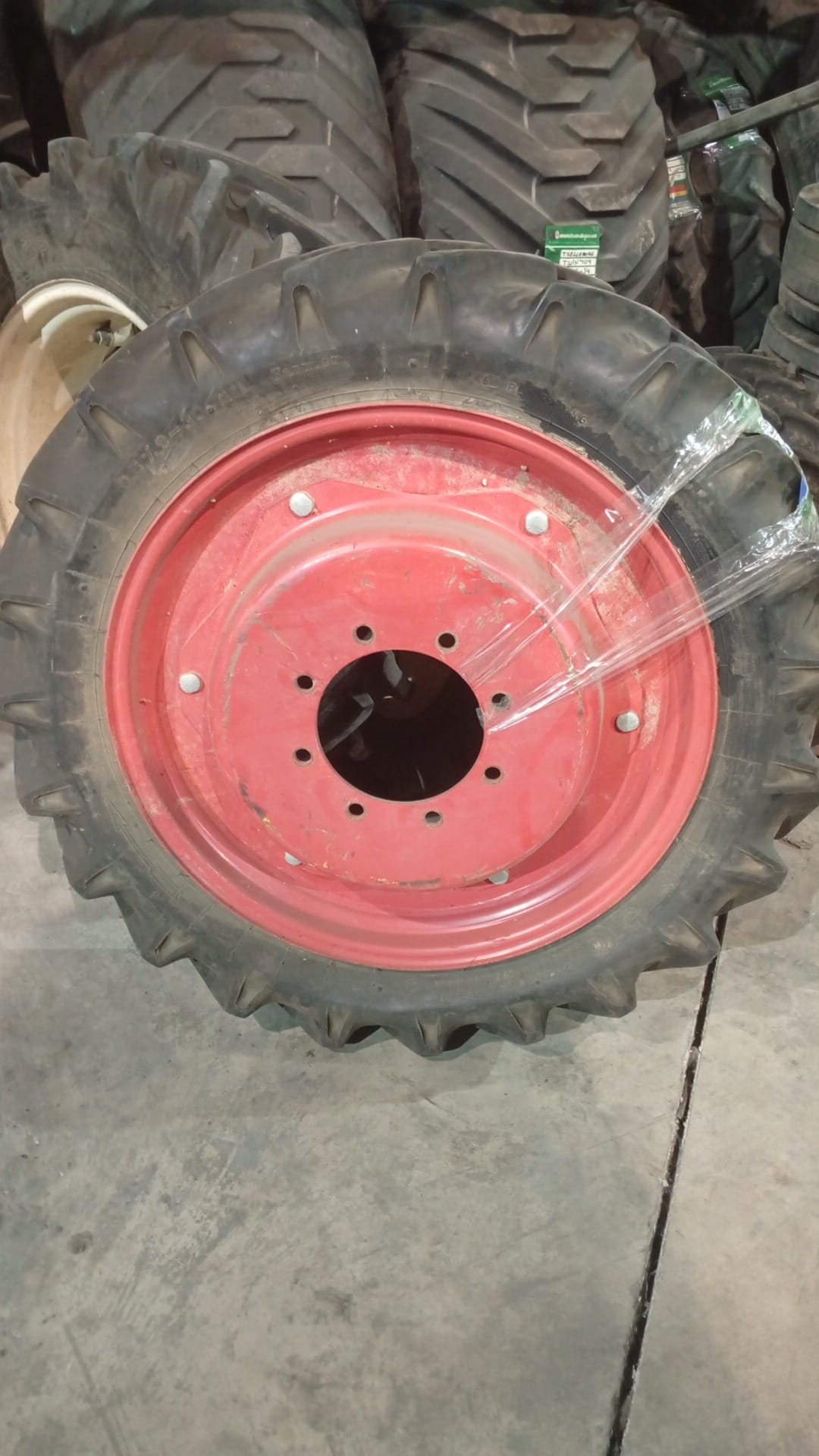 CONTINENTAL 9.5R30 - Imagen 4