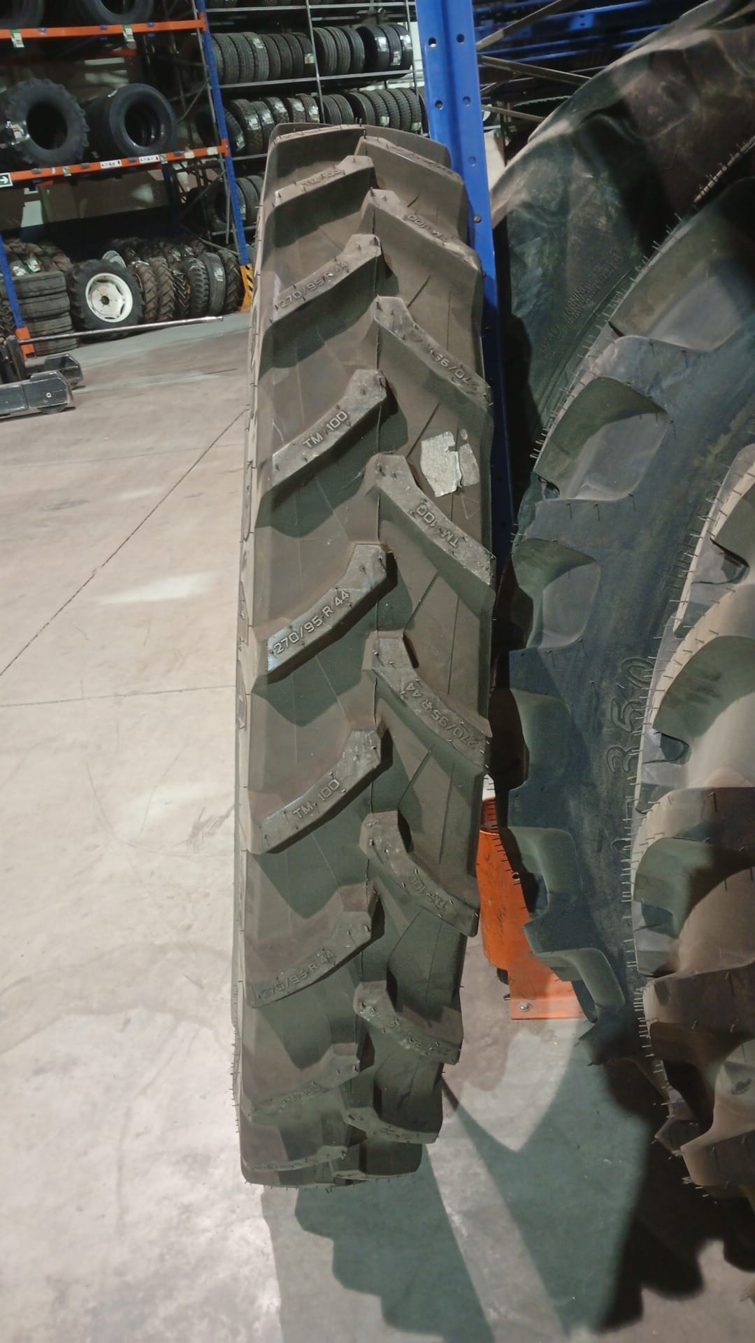 TRELLEBORG 270/95R44 - Imagen 2