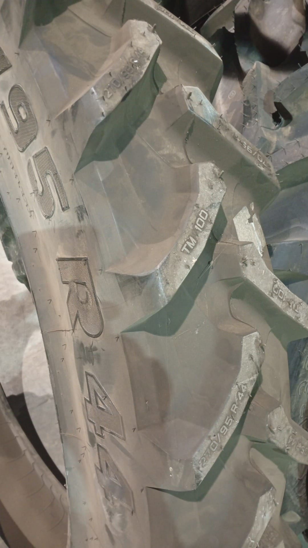 TRELLEBORG 270/95R44 - Imagen 3