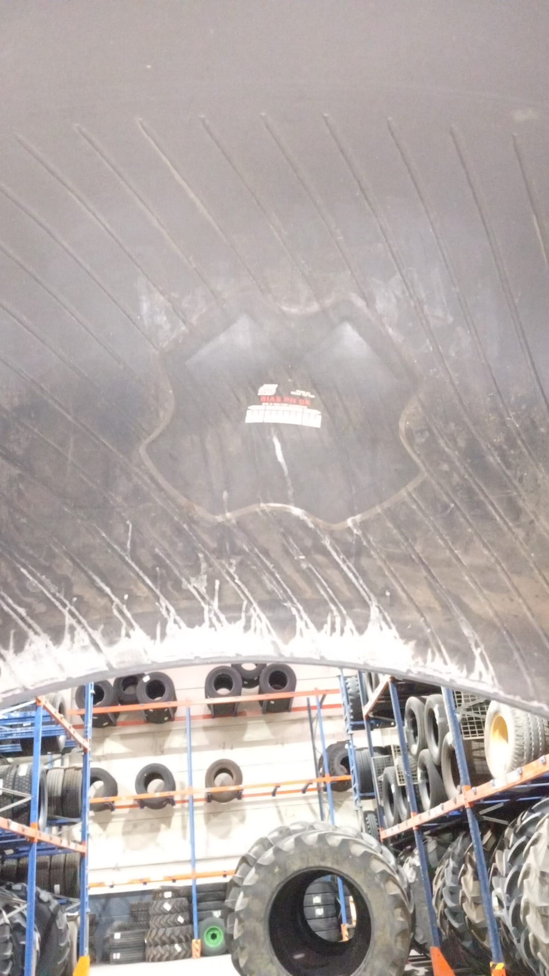 MITAS 580/70R38 - Imagen 3