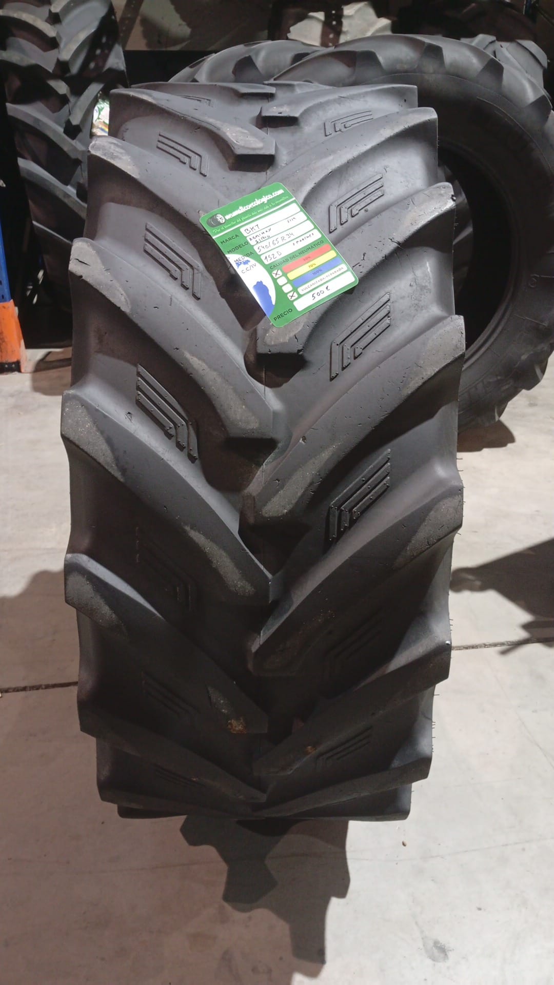 BKT 540/65R34 - Imagen 2