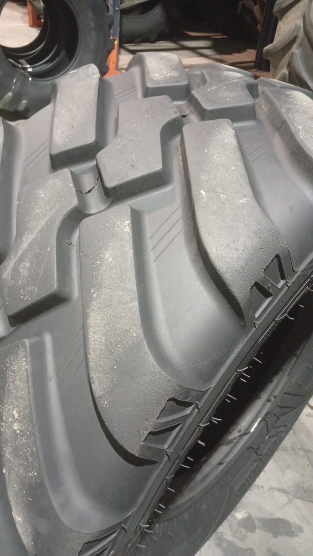 MRL 560/60R22.5 - Imagen 3