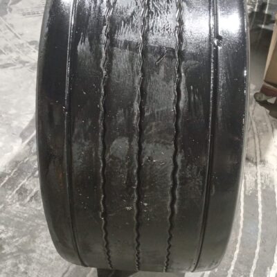 CONTINENTAL 445/45R19.5