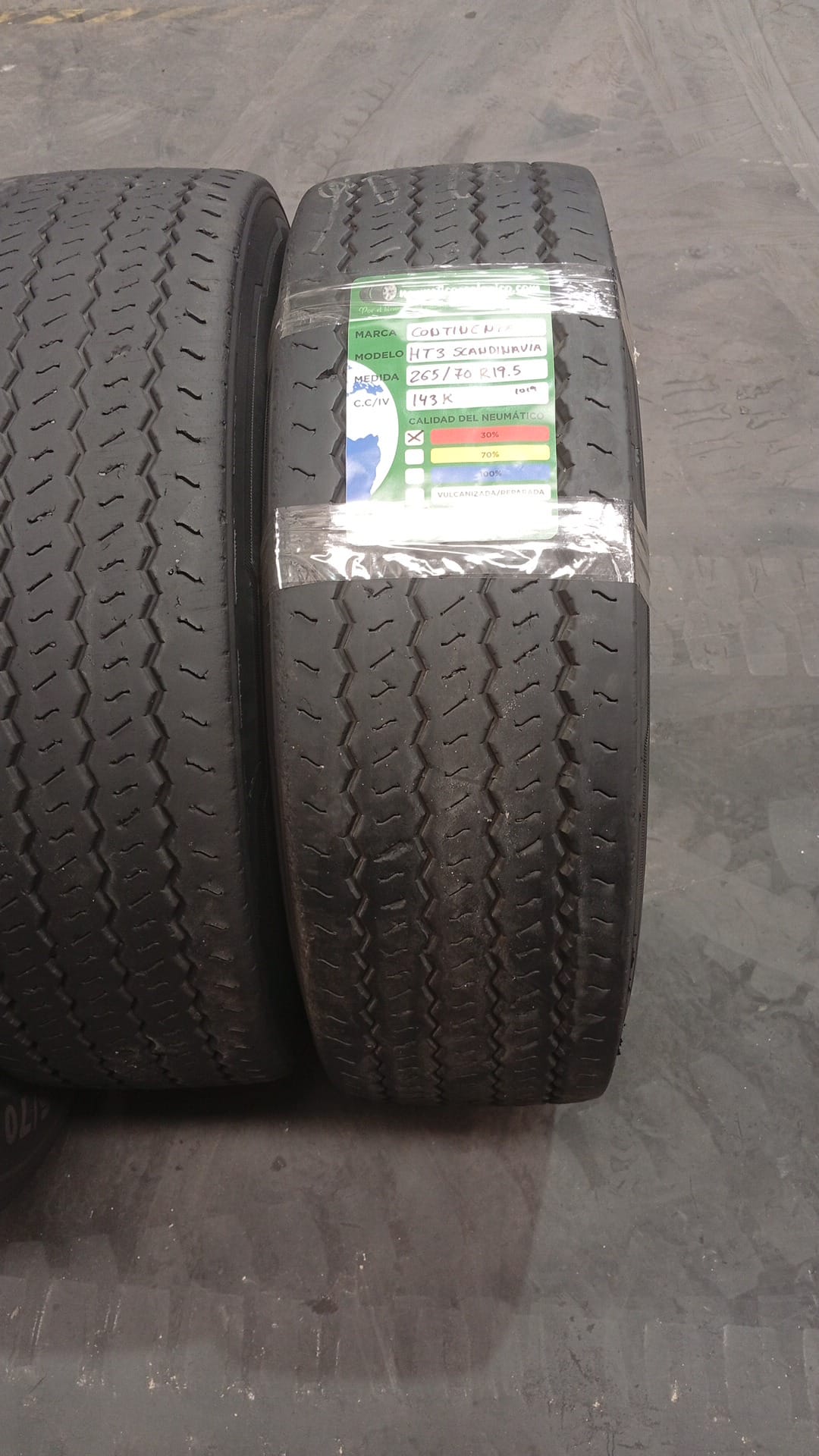 CONTINENTAL 265/70R19.5 - Imagen 3