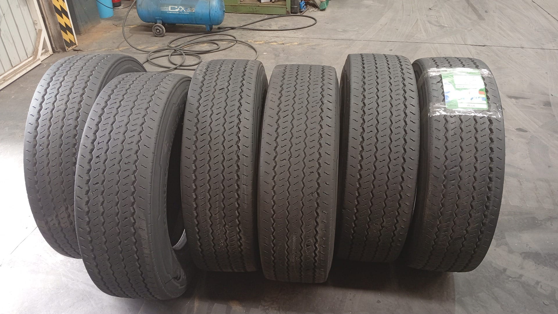 CONTINENTAL 265/70R19.5 - Imagen 2