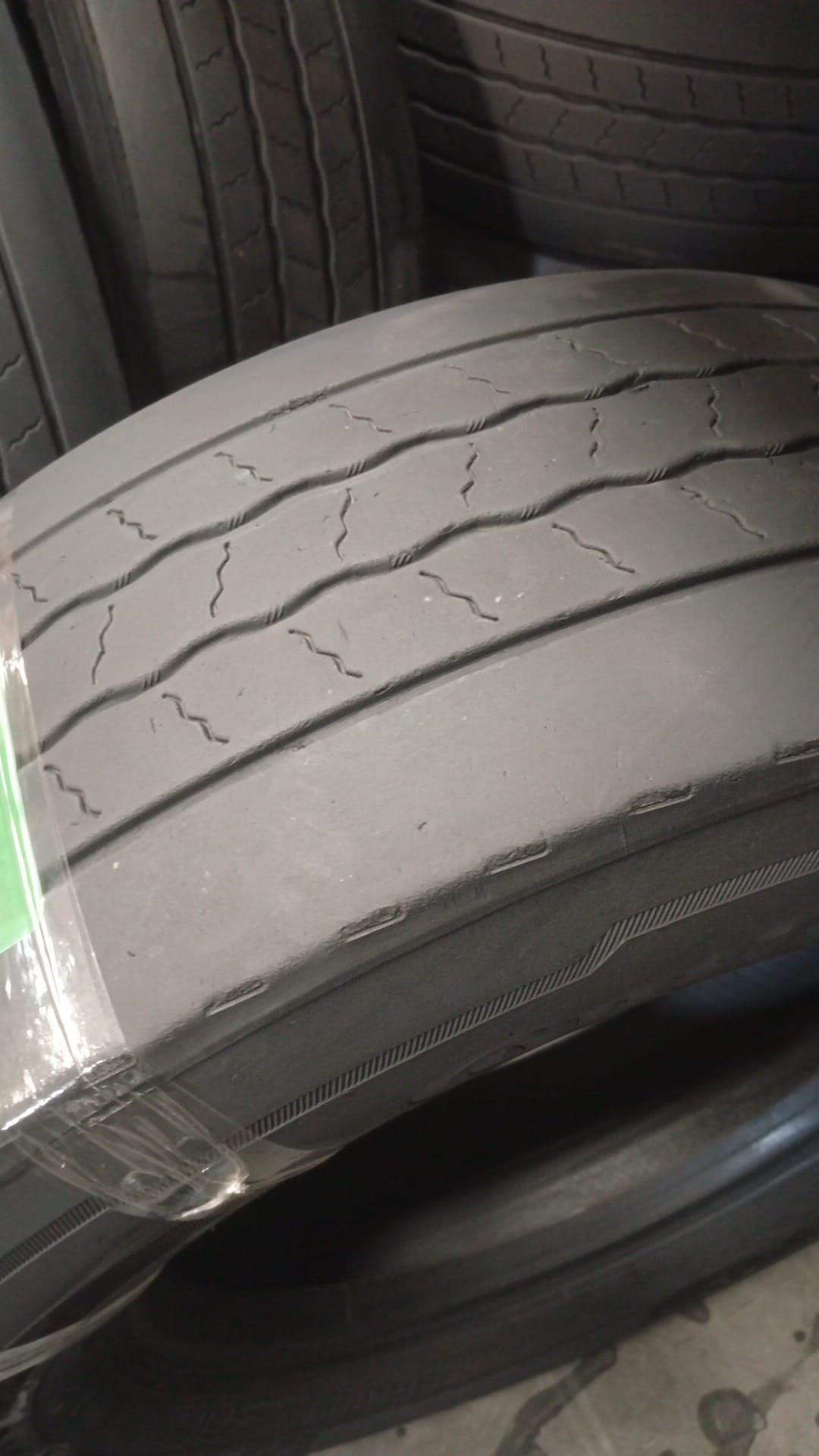 CONTINENTAL 285/70R19.5 - Imagen 3