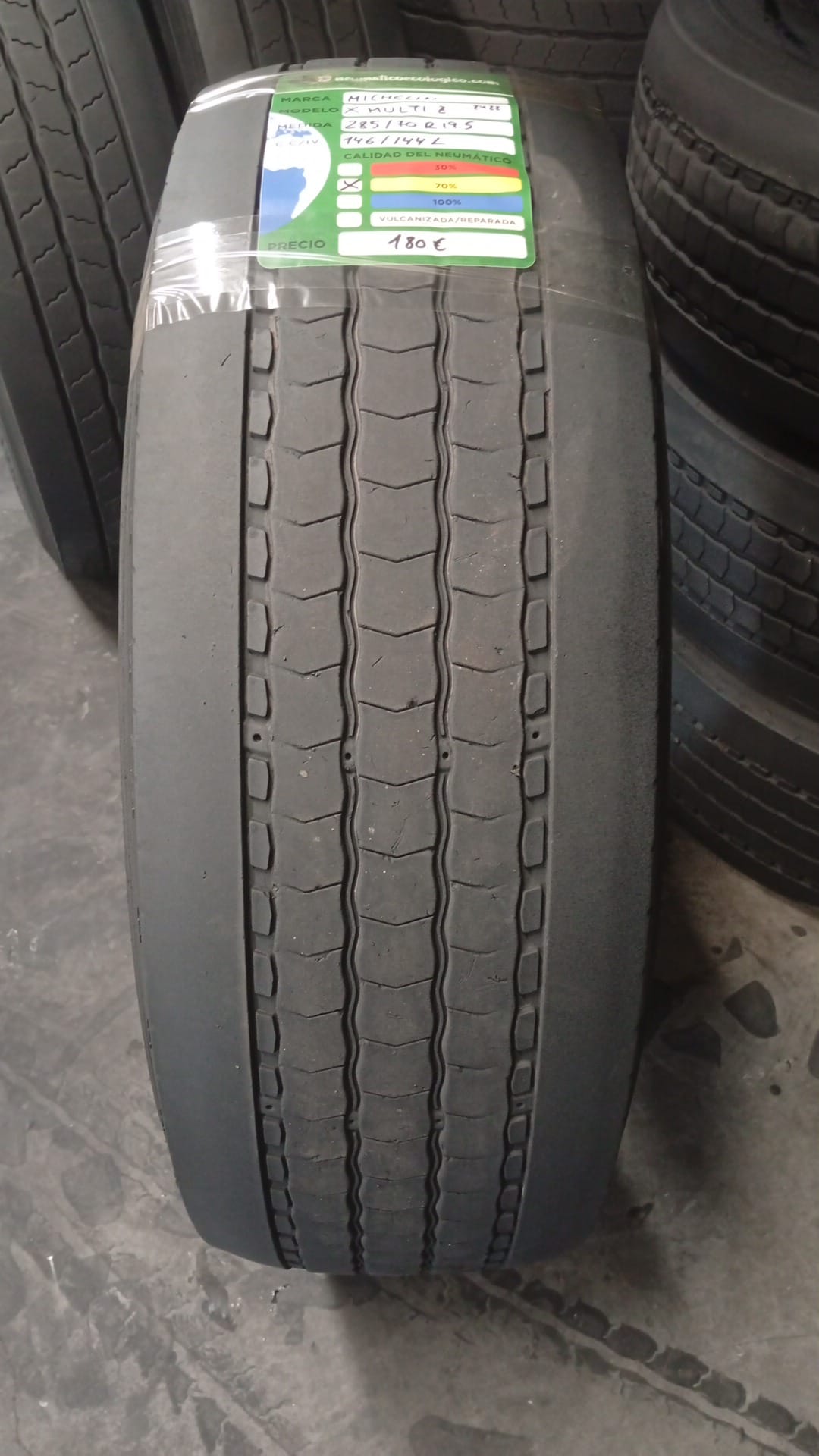 MICHELIN 285/70R19.5 - Imagen 2