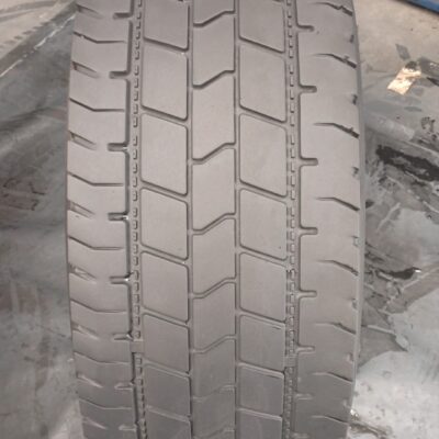 WESTLAKE 285/70R19.5