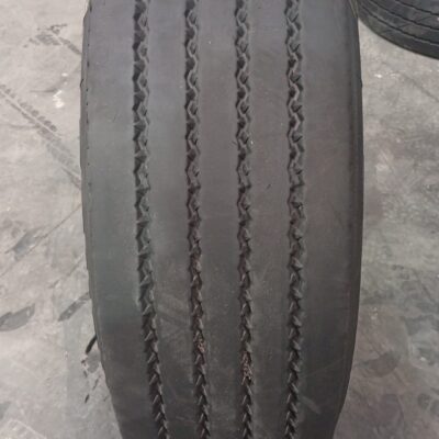 CONTINENTAL 285/70R19.5