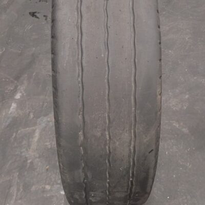 BRIDGESTONE 285/70R19.5