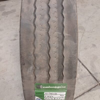 MICHELIN 245/70R17.5